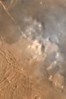 Staubsturm in der Syra-Region. Aufgenommen von Mars Global Surveyor im Mai 2003